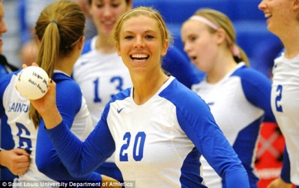 Megan%20playing%20volleyball.jpg