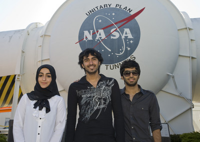 Muslim%20interns%20at%20NASA.jpg